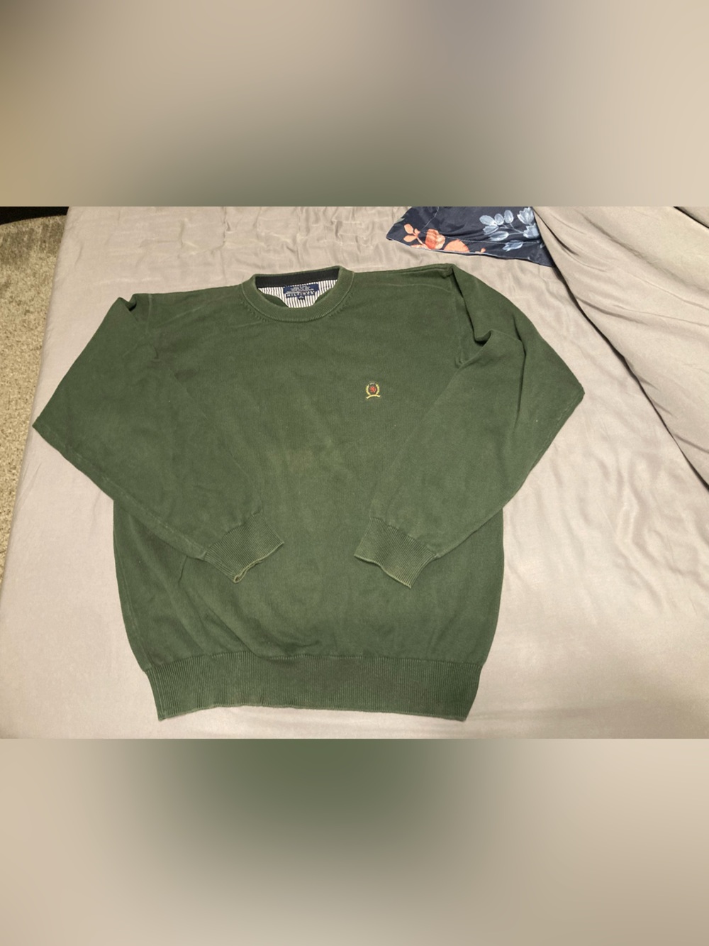 Vintage Tommy Hilfiger Mens Sweater Knit Size XL Green Long Sleeve